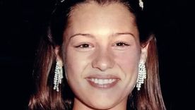 Pampita cuando salió Reina Nacional de los Estudiantes, en el año 1994. Pampita cuando salió Reina Nacional de los Estudiantes, en el año 1994.