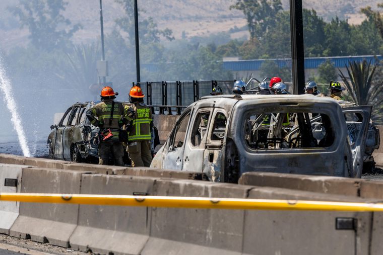 El siniestro ocurrió la semana pasada en una autopista de la Región Metropolitana.