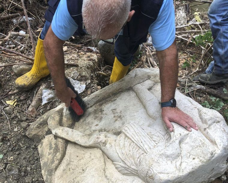 El hallazgo en Italia aporta información sobre las prácticas funerarias y el estatus social en la antigua Roma.