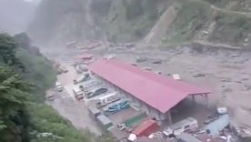 Las lluvias monzónicas dejaron decenas de muertos en Pakistán e India, y heridos en China Las lluvias monzónicas dejaron decenas de muertos en Pakistán e India, y heridos en China