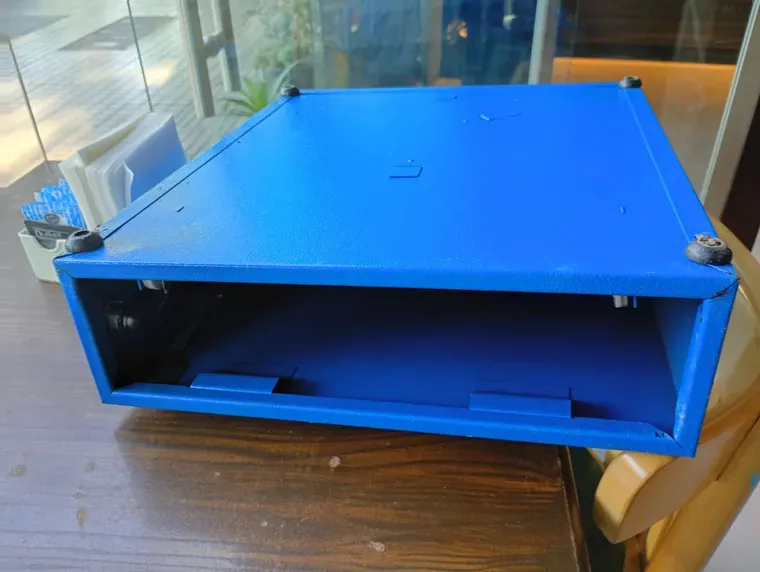 La caja registradora recuperada tras el robo ocurrido en octubre. La caja registradora recuperada tras el robo ocurrido en octubre.