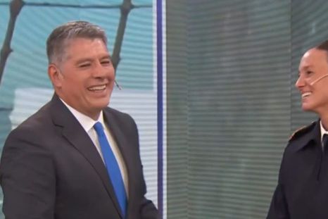 La teniente en la Fragata Libertad habló de su curioso episodio. La teniente en la Fragata Libertad habló de su curioso episodio.