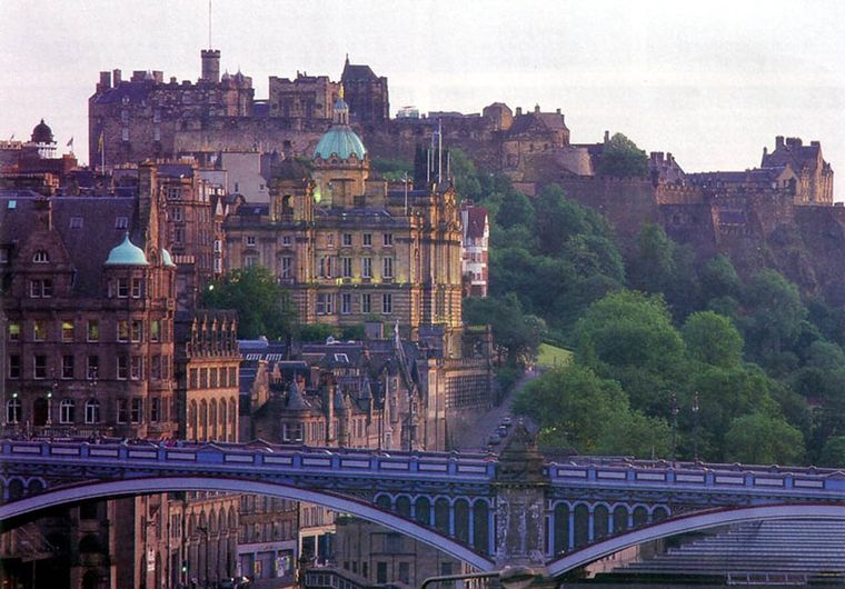 Edimburgo, capital de Escocia.