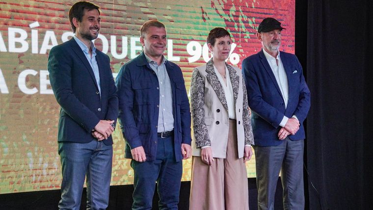 Funcionarios y representantes de la empresa coincidieron en la importancia de la articulación público-privada para la gestión del agua. Funcionarios y representantes de la empresa coincidieron en la importancia de la articulación público-privada para la gestión del agua.