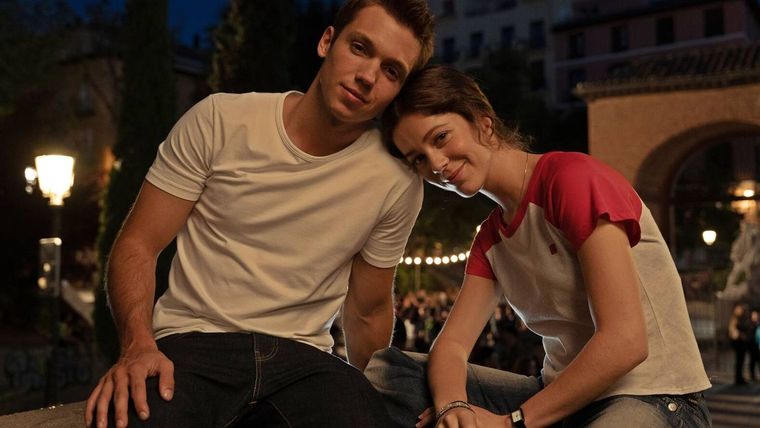 Foto: https://www.elconfidencial.com/television/series-tv/2023-02-17/todas-las-veces-que-nos-enamoramos-secretos-netflix_3577838/