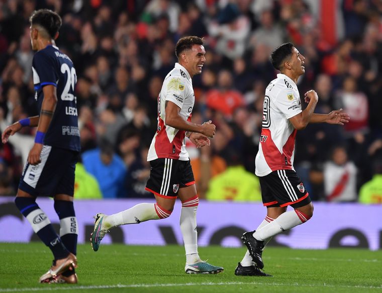 River le ganó a Gimnasia y es más puntero que nunca