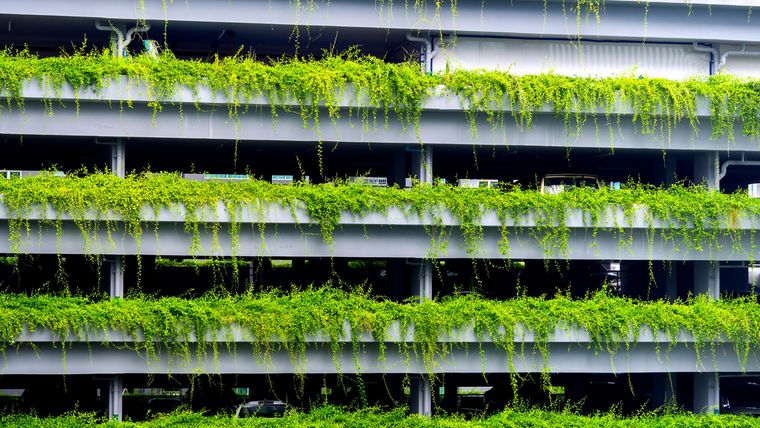 La durabilidad de una construcción de acero garantiza una vida útil prolongada en el tiempo, con un menor impacto ambiental.