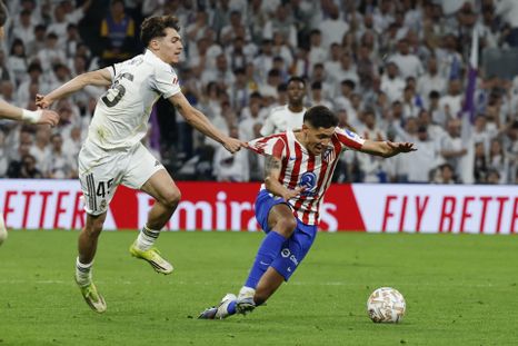 Al igual que la semana pasada frente a Getafe, Nahuel Molina metió un bombazo infernal que le dio el 2-2 parcial al Atlético de Madrid en el derby de Madrid. Al igual que la semana pasada frente a Getafe, Nahuel Molina metió un bombazo infernal que le dio el 2-2 parcial al Atlético de Madrid en el derby de Madrid.