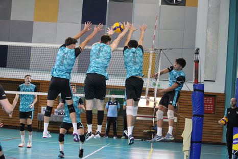 El entrenamiento de la Seleccion argentina de vóley El entrenamiento de la Seleccion argentina de vóley