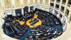 Recintos vacíos en la Legislatura bonaerense por la disputa entre las tribus peronistas Recintos vacíos en la Legislatura bonaerense por la disputa entre las tribus peronistas