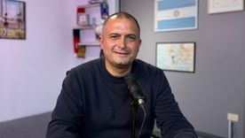 Argentina es un país fabricante de jugadores y tenemos que seguir exportando, afirma el prosecretario de AFA. Argentina es un país fabricante de jugadores y tenemos que seguir exportando, afirma el prosecretario de AFA.