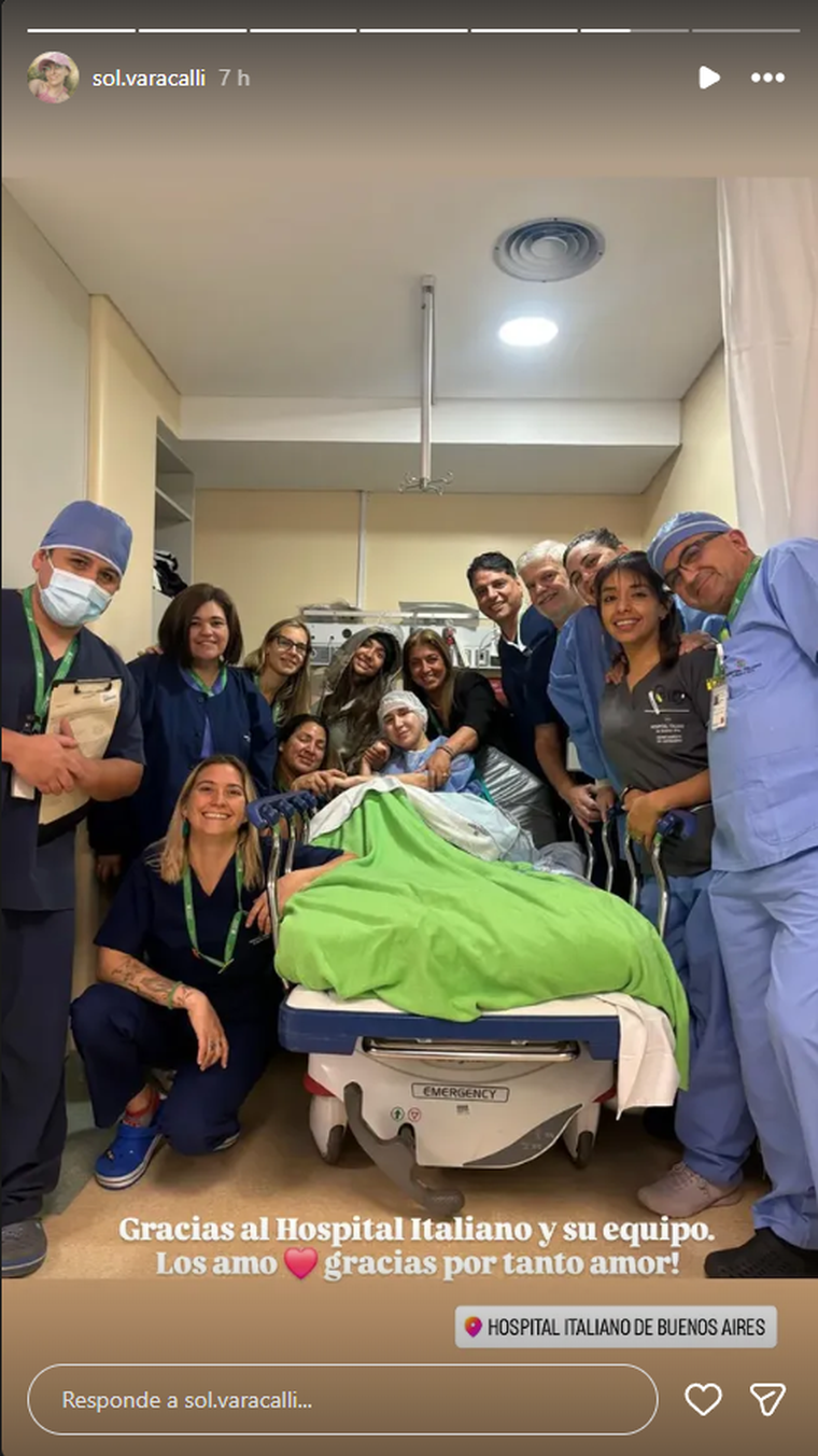 El apoyo incondicional de la artista. El apoyo incondicional de la artista.