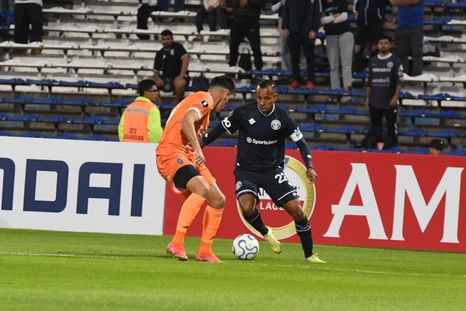 en vivo: independiente rivadavia empata 0-0 como local con deportivo la guaira en vivo: independiente rivadavia empata 0-0 como local con deportivo la guaira