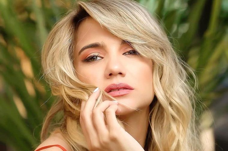 EN GRANDE. LA RUBIA ESTARIA DE NOVIA CON EL EX DE FLOR VIGNA.