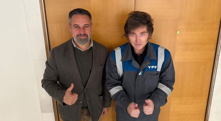 El presidente Javier Milei mantuvo un encuentro con el diputado y presidente de VOX, Santiago Abascal, en Madrid El presidente Javier Milei mantuvo un encuentro con el diputado y presidente de VOX, Santiago Abascal, en Madrid