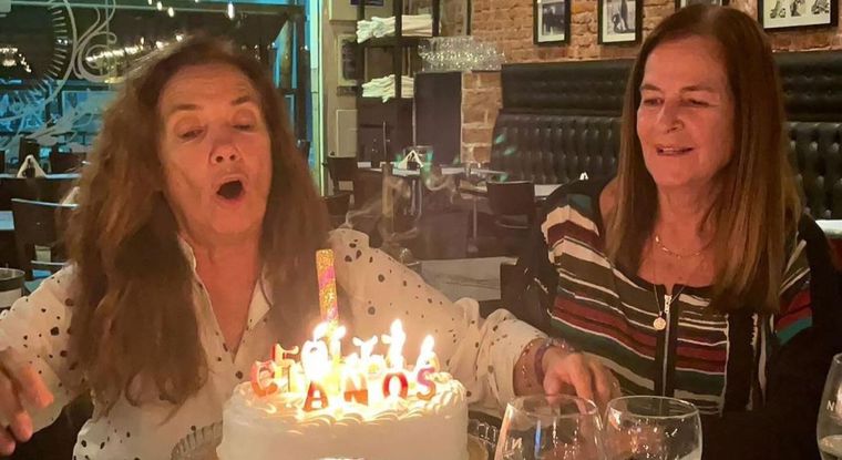 Sandra Mihanovich celebró su cumpleaños número 67 La cantante compartió una emotiva cena con sus afectos más íntimos Foto: @sanmihanovich