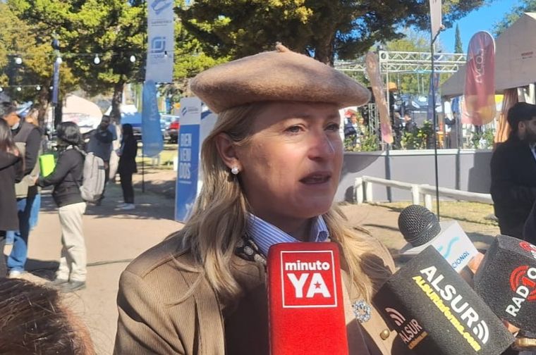 La vicegobernadora Hebe Casado llegó pasadas las 13:30. La vicegobernadora Hebe Casado llegó pasadas las 13:30.