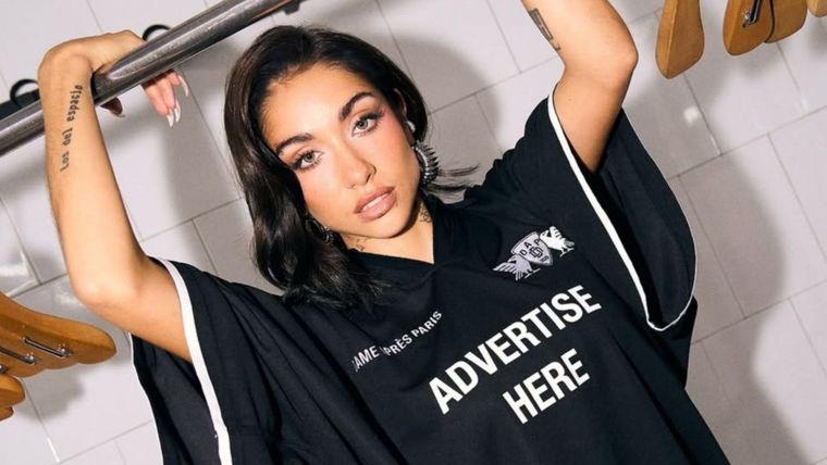 Mirá el deslumbrante look de María en el concierto de Sabrina Carpenter.