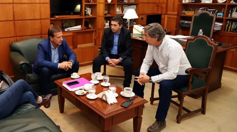 Rodolfo Suarez, Walther Marcolini y Emir Felix Foto: Gobierno de Mendoza