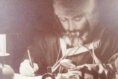 Dennis Bell participó en una misión de dos años en Antártica.