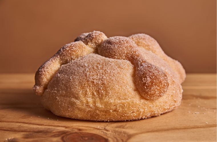 El pan de muerto es uno de los platillos más tradicionales de México. Foto: Shutterstock