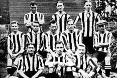 El fútbol argentino tuvo un primer ídolo. El fútbol argentino tuvo un primer ídolo.