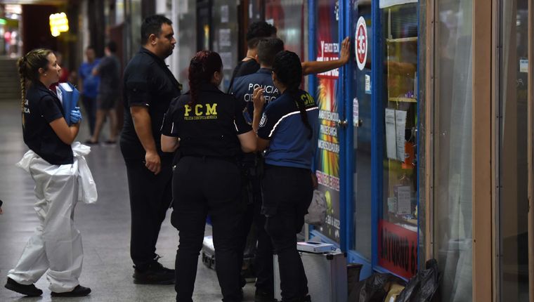 Crimen en la Galería Tonsa Foto: Walter Moreno/Mdz