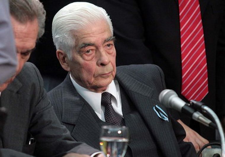 Menéndez, responsable político de la represión en Mendoza. Foto: NA