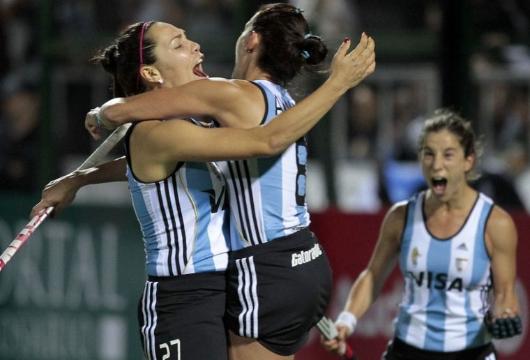 Las Leonas golearon Trinidad y Tobago. Foto: EFE