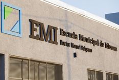 La escuela de Idiomas de Maipú.