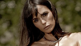 Jordana Brewster sabe combinar prendas para que se luzca su figura. Foto: Instagram @jordanabrewster