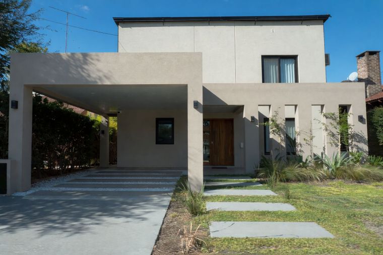 La casa que tiene Manuel Adorni en un barrio privado La casa que tiene Manuel Adorni en un barrio privado