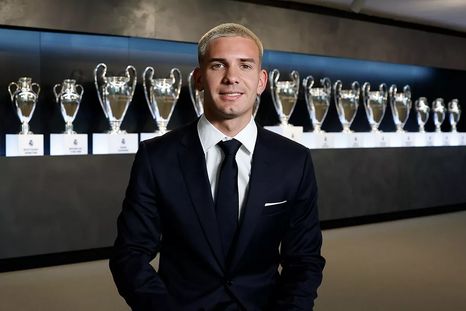 Un lujo: el primer gasto de Franco Mastantuono como futbolista de Real Madrid fue de 120 mil euros. Un lujo: el primer gasto de Franco Mastantuono como futbolista de Real Madrid fue de 120 mil euros.