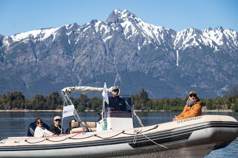 Se podrá recorrer el Lago Nahuel Huapi con Uber Boat