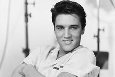 El Rey del Rock, considerado uno de los íconos culturales más populares del siglo XX, forma parte de esta colección. El Rey del Rock, considerado uno de los íconos culturales más populares del siglo XX, forma parte de esta colección.
