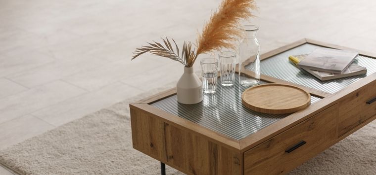 Los muebles con vidrio suelen estar expuestos a arañazos Foto: Shutterstock