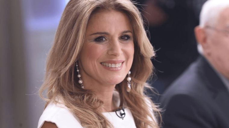 Flavia Palmiero defiende a sus leggings doradas. ¿Qué te parecen sus looks? Foto: Noticias en Red