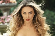 Foto: https://www.terra.com.mx/entretenimiento/2022/12/11/las-fotos-prohibidas-de-aracely-arambula-al-natural-para-volver-enamorar-luis-miguel-38954.html