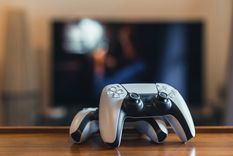 Entre otros equipos electrónicos, la Aduana subastará consolas de videojuegos Foto: Shutterstock