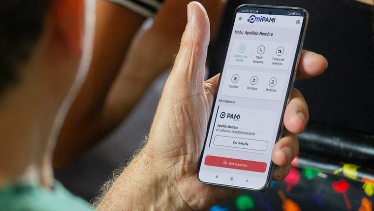 Los afiliados a PAMI pueden consultar sus recetas vigentes y vencidas desde la app Mi PAMI en cualquier momento.&nbsp;