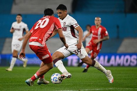 Lanús quedó eliminado de la Copa Argentina tras caer con Argentinos. Lanús quedó eliminado de la Copa Argentina tras caer con Argentinos.