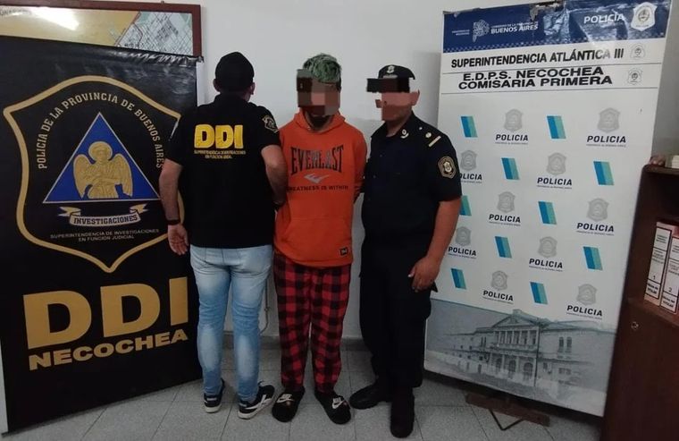 La imagen de Ángel Gutiérrez detenido por el femicido de Debóra del Valle. La imagen de Ángel Gutiérrez detenido por el femicido de Debóra del Valle.