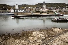 El Rin es el río de transporte comercial más importante de Europa. Foto: NYTimes.