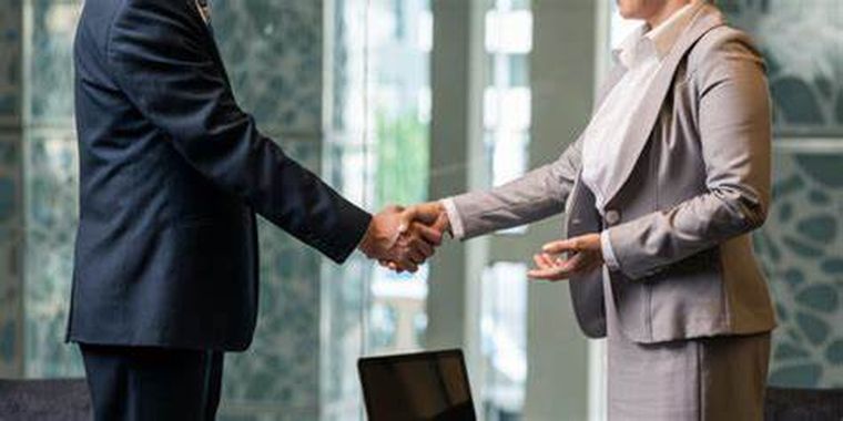 La renovación o revolución, por lo tanto, deberá medirse conforme o no a esta naturaleza humana. La renovación o revolución, por lo tanto, deberá medirse conforme o no a esta naturaleza humana.