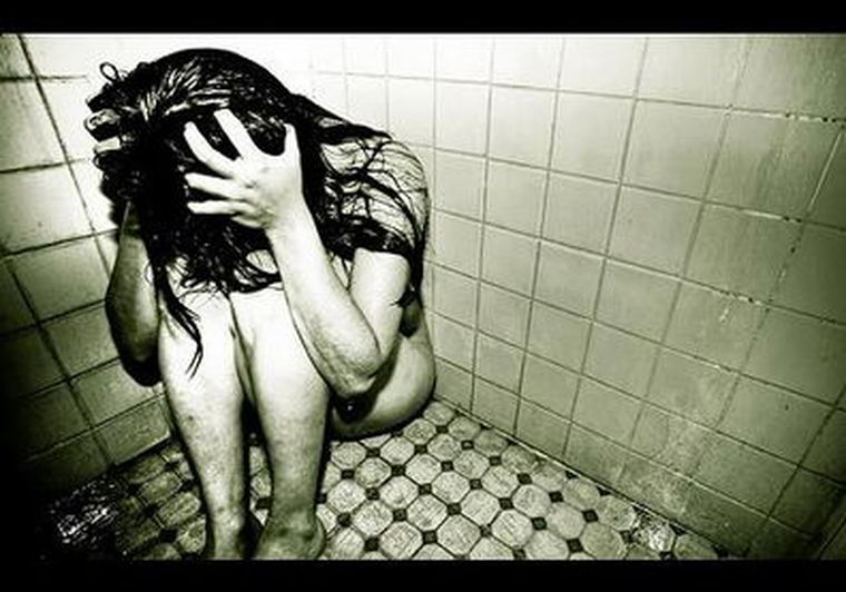 Algunas personas son más proclives a la ansiedad por culpa de una mutación genética heredada. Foto: web