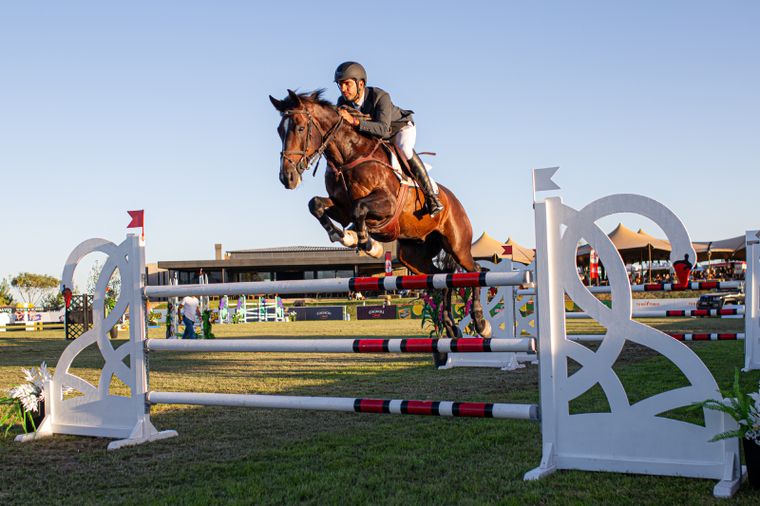 Se viene el concurso internacional de salto a caballo. Foto: MDZ