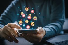 Samsung One UI 8.5 controlará cómo las redes sociales usan los datos móviles.