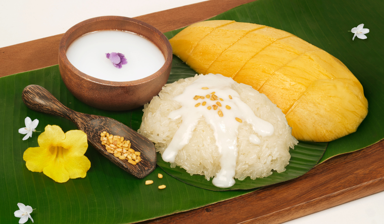Crea magia en tu cocina: mango sticky rice, una deliciosa aventura Foto: Shutterstock