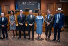 La Suprema Corte de Justicia, junto al gobernador Alfredo Cornejo.