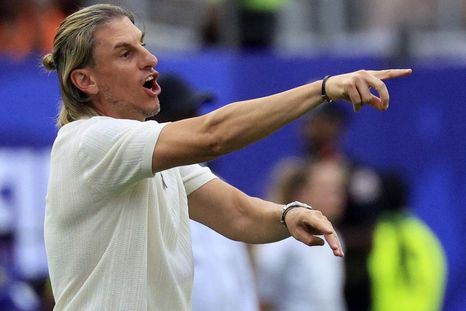 La Ecuador de Beccacece cayó ante Costa de Marfil en su debut mundialista. La Ecuador de Beccacece cayó ante Costa de Marfil en su debut mundialista.